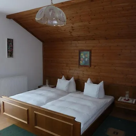 Haus Bader Guest house *